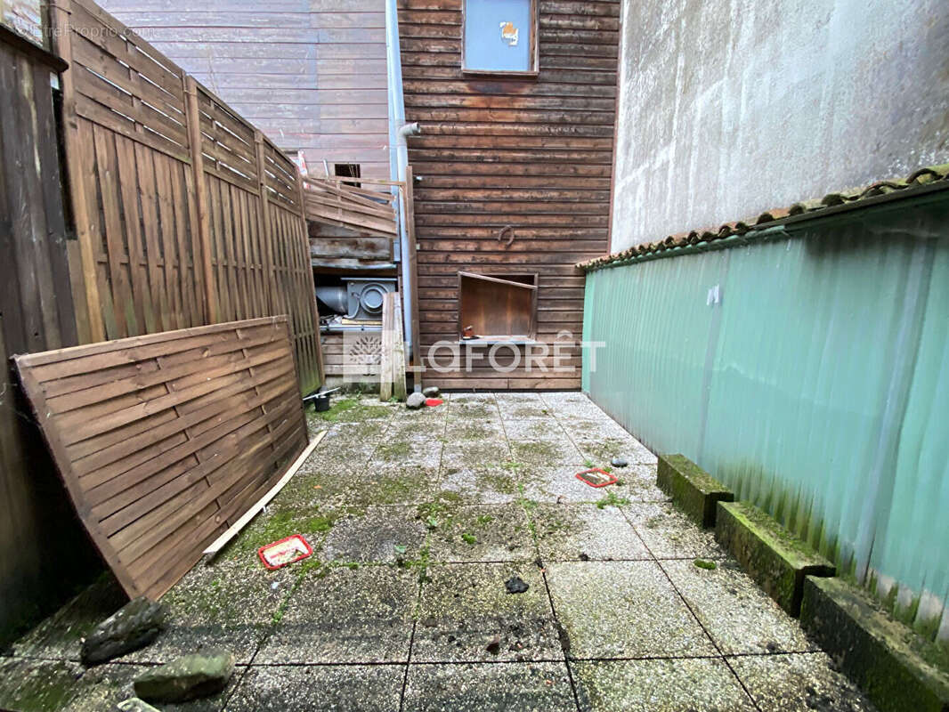 Maison à SAINTE-MENEHOULD