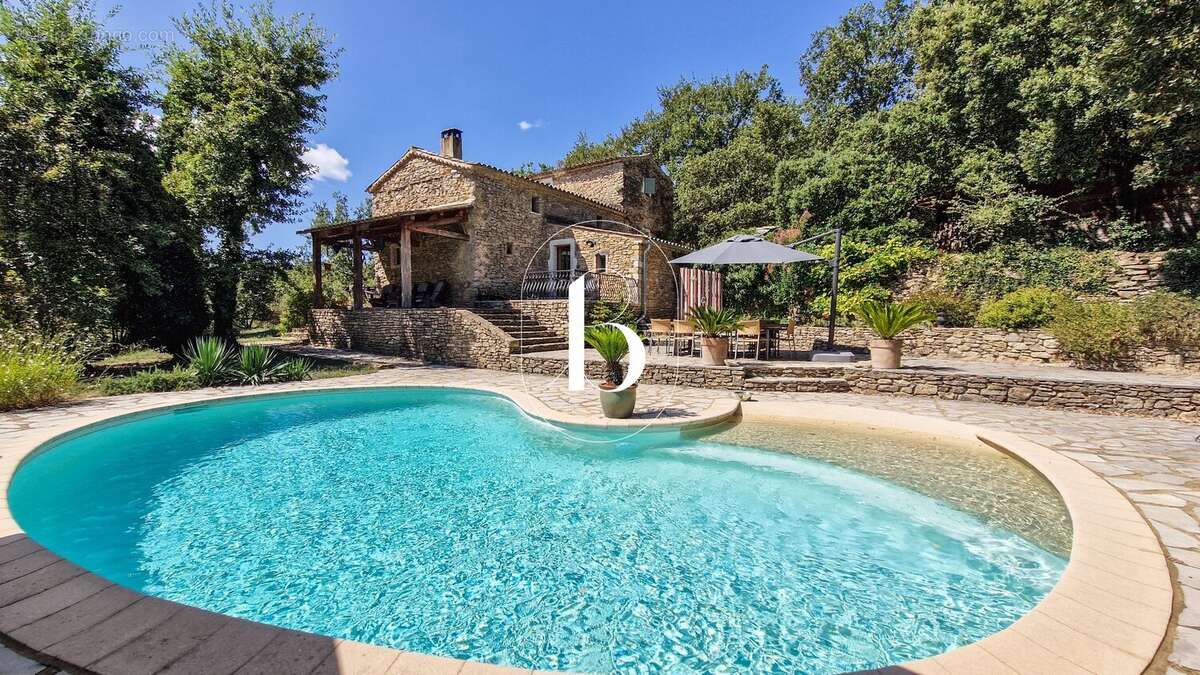 Maison à GOUDARGUES