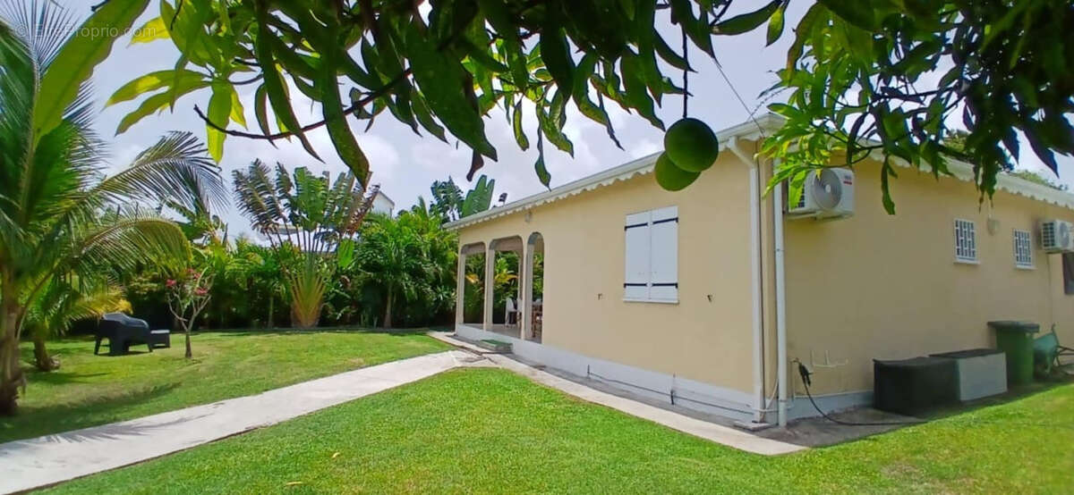 Maison à PORT-LOUIS