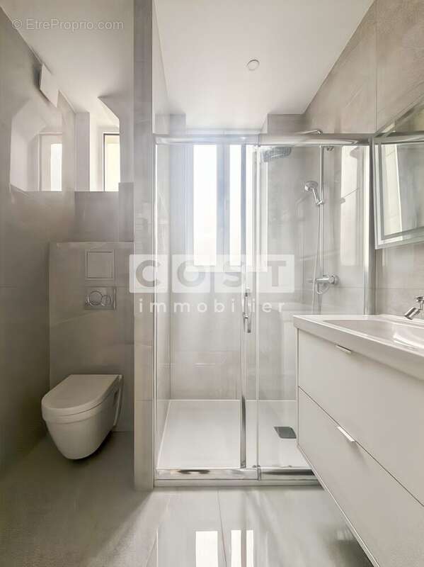 Appartement à ASNIERES-SUR-SEINE