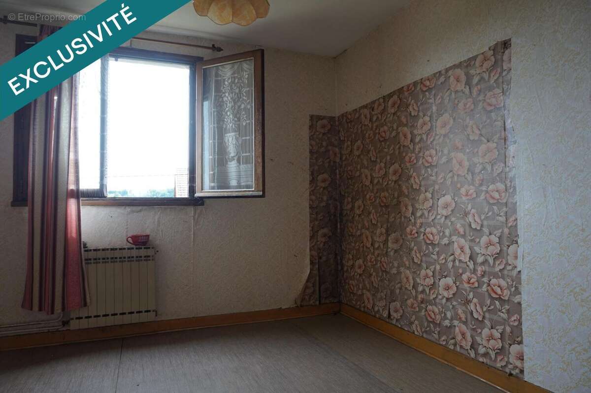 Photo 9 - Maison à MONTFERRAND-LE-CHATEAU