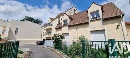 Photo 9 - Appartement à CONFLANS-SAINTE-HONORINE