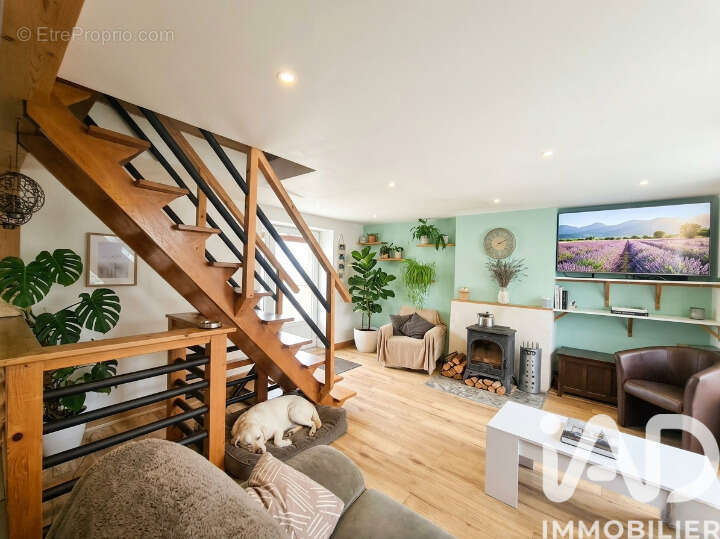 Photo 4 - Maison à VOUTEZAC