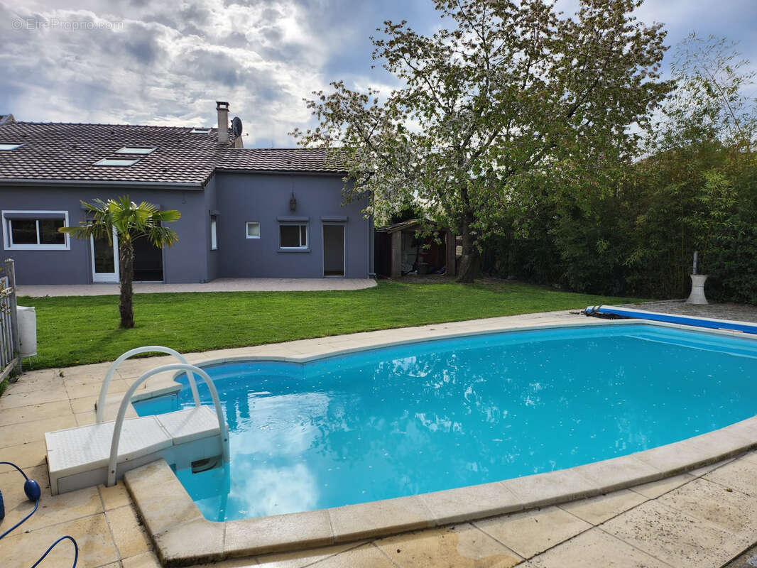 Maison à LES ALLUETS-LE-ROI