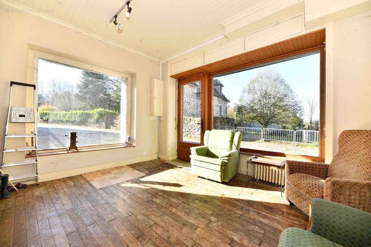 Maison à RILHAC-XAINTRIE