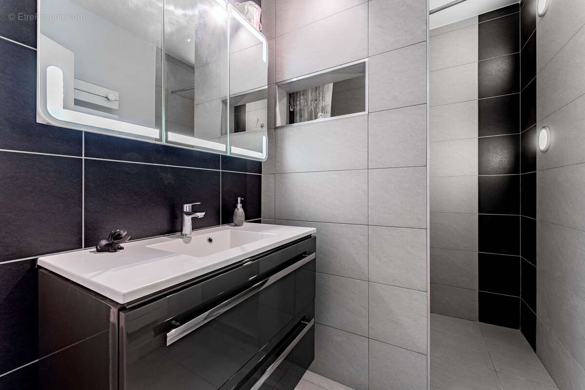 Appartement à CALUIRE-ET-CUIRE