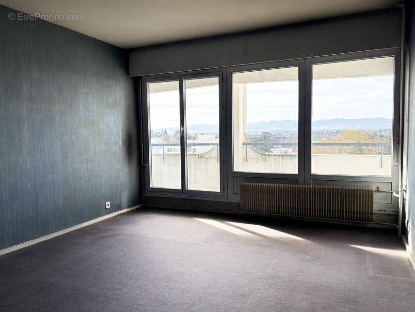 Appartement à LYON-9E