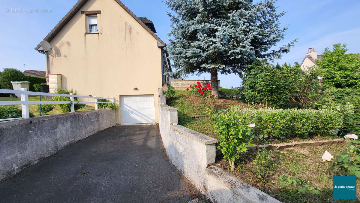 Maison à SAINT-DESIR