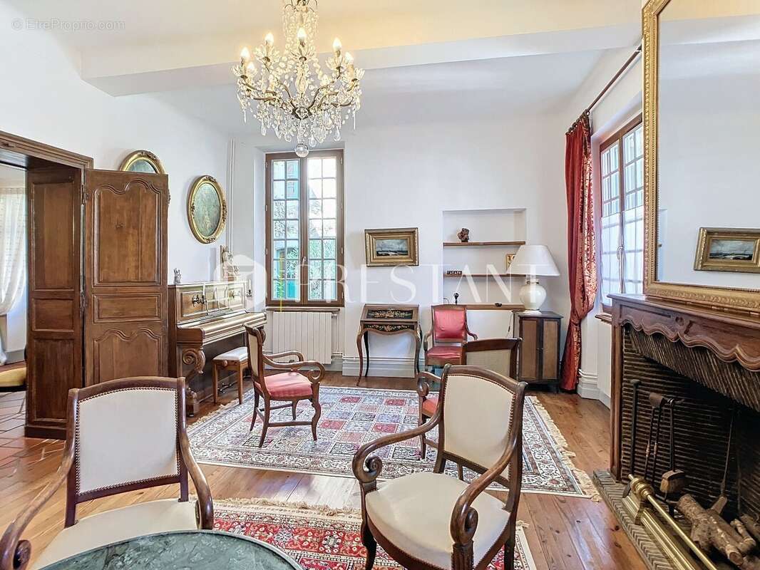 Maison à MUGRON