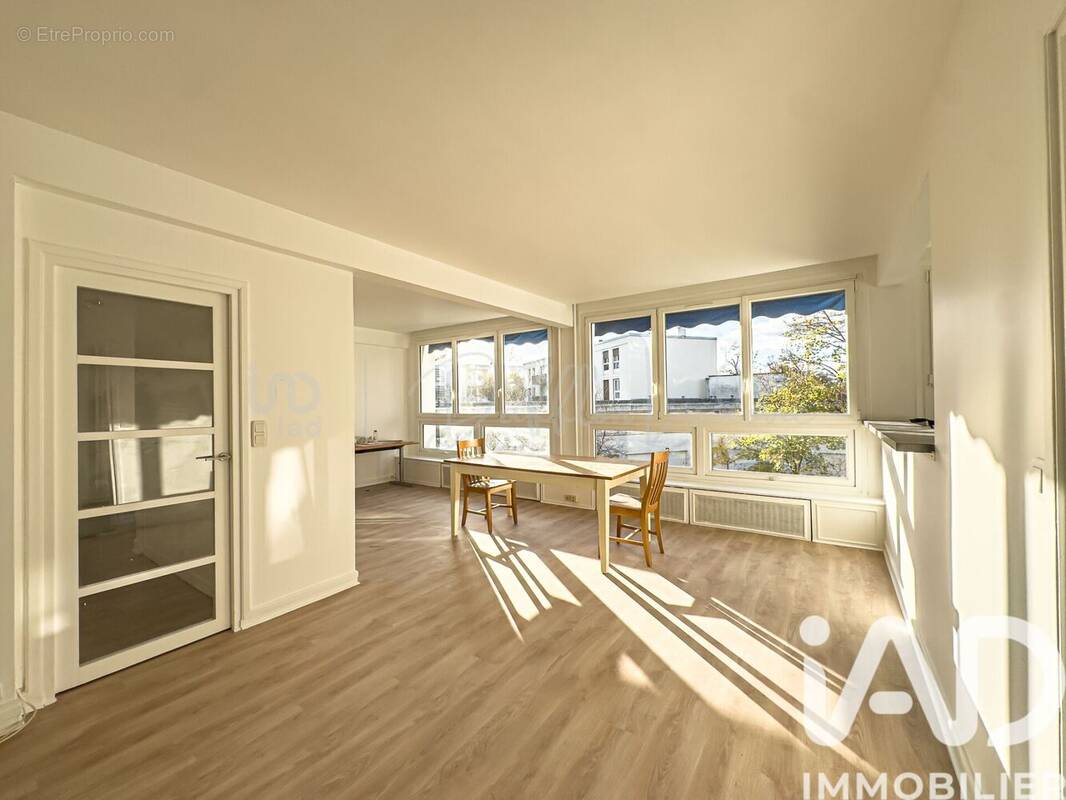 Photo 1 - Appartement à LE VESINET