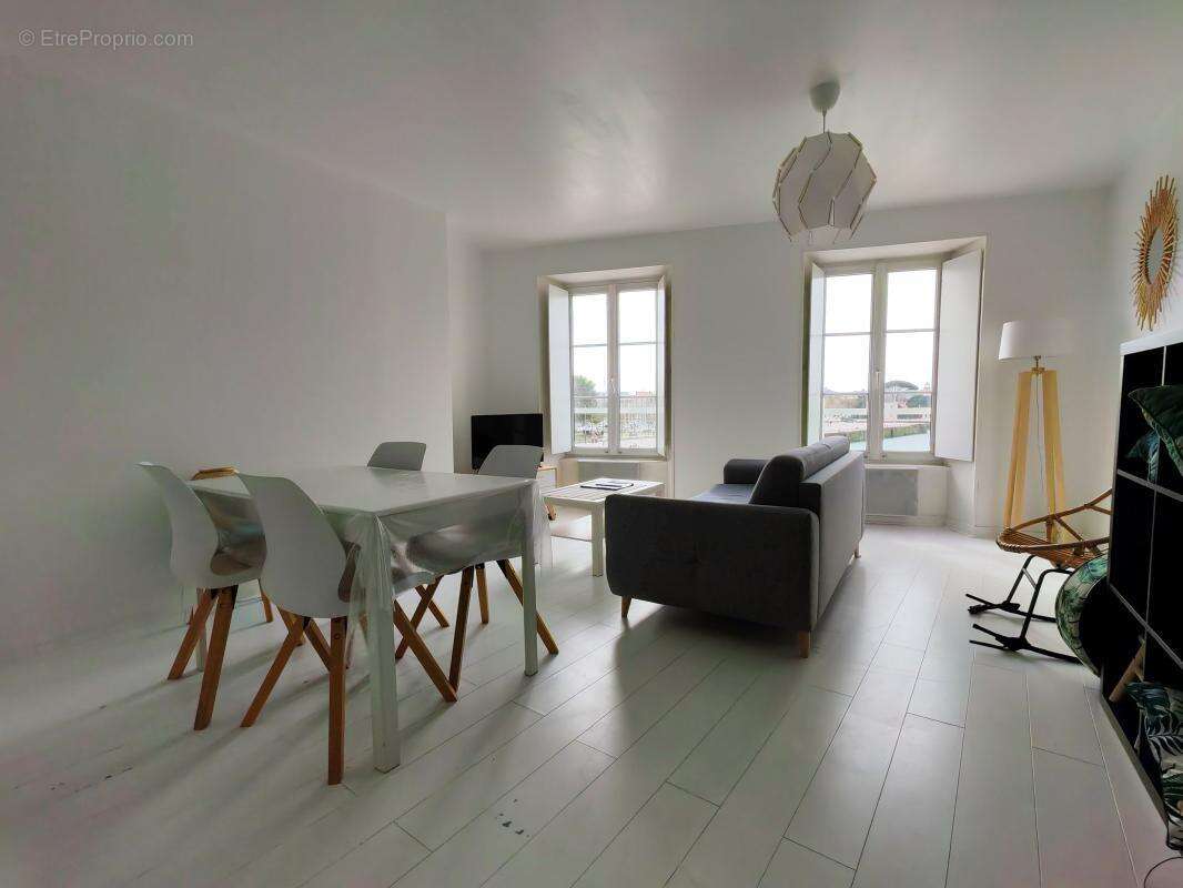 Appartement à LA ROCHELLE