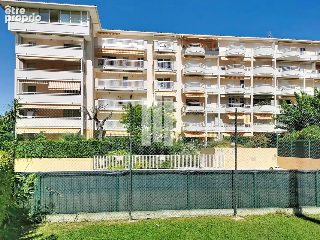 Appartement à SAINT-RAPHAEL