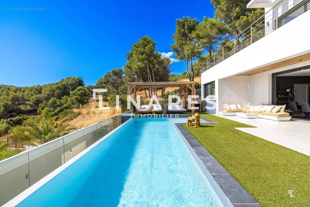 Maison à MARSEILLE-11E