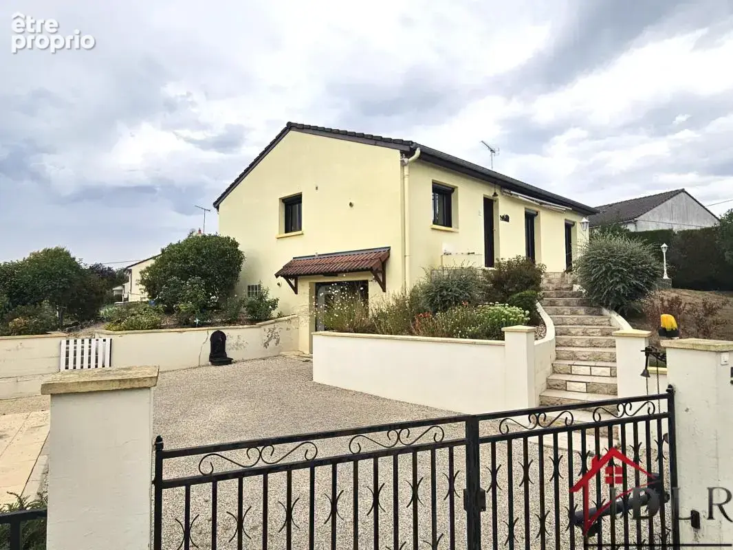 Maison à WASSY