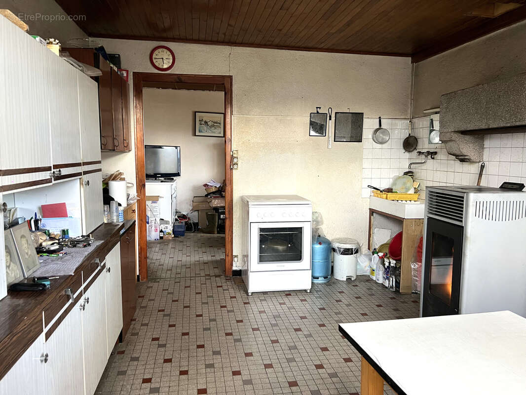 Maison à MONTUSCLAT