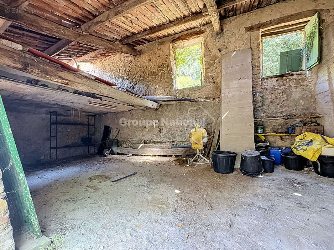 Propriété de caractère Bastide, dépendances, énorme potentiel ! - photo 7