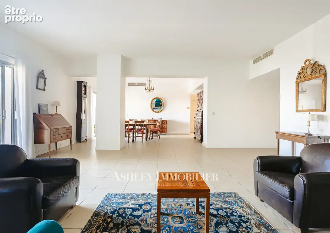 Appartement d'exception 188 m2 avec terrasse et vue sur le Chenal   La Rochelle - Quartier Médiathèque - photo 10
