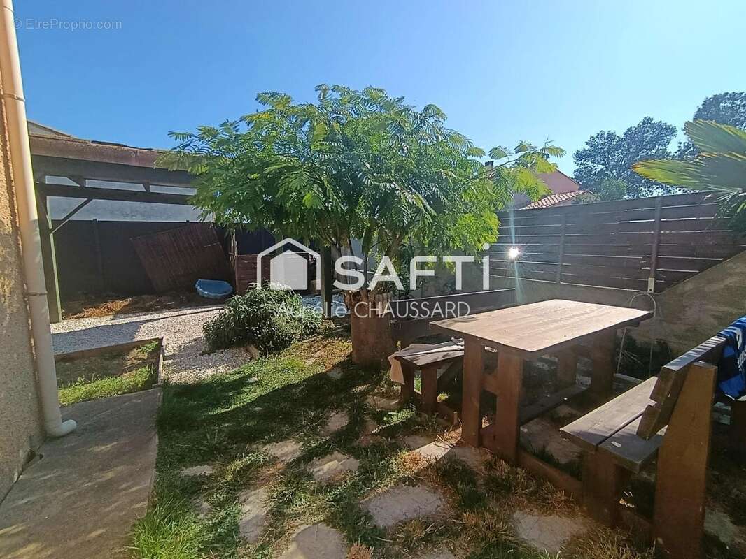 Photo 9 - Maison à COURSAN