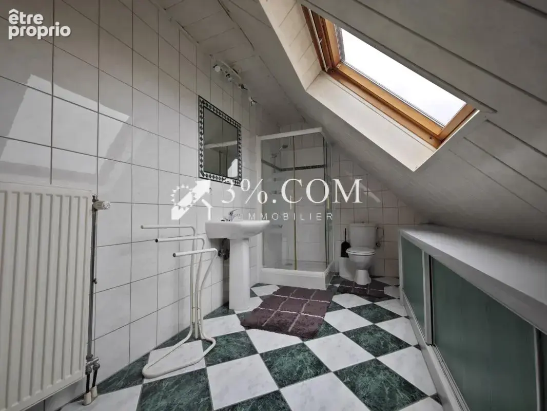 3%.com-- Roppenheim Grande maison 8 pièces 214m2 - photo 13