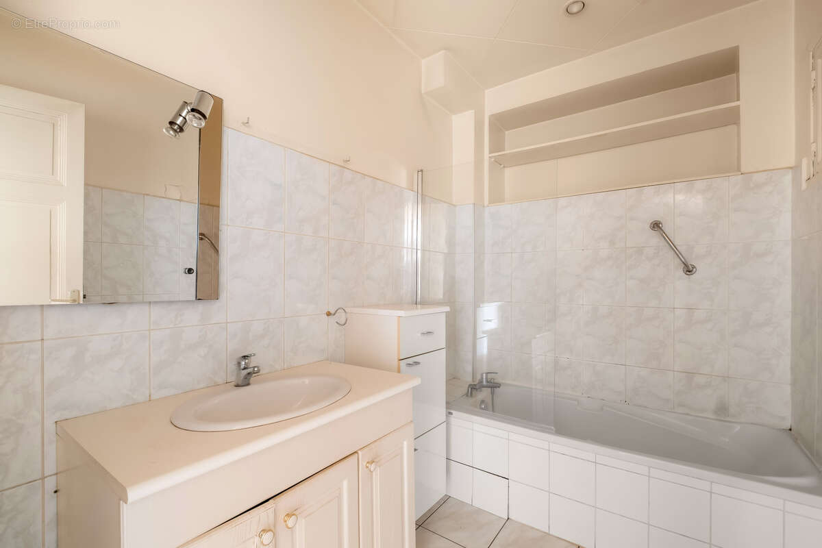 Appartement à LYON-6E
