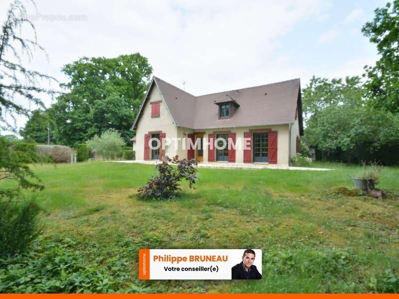 Maison à SYLVAINS-LES-MOULINS