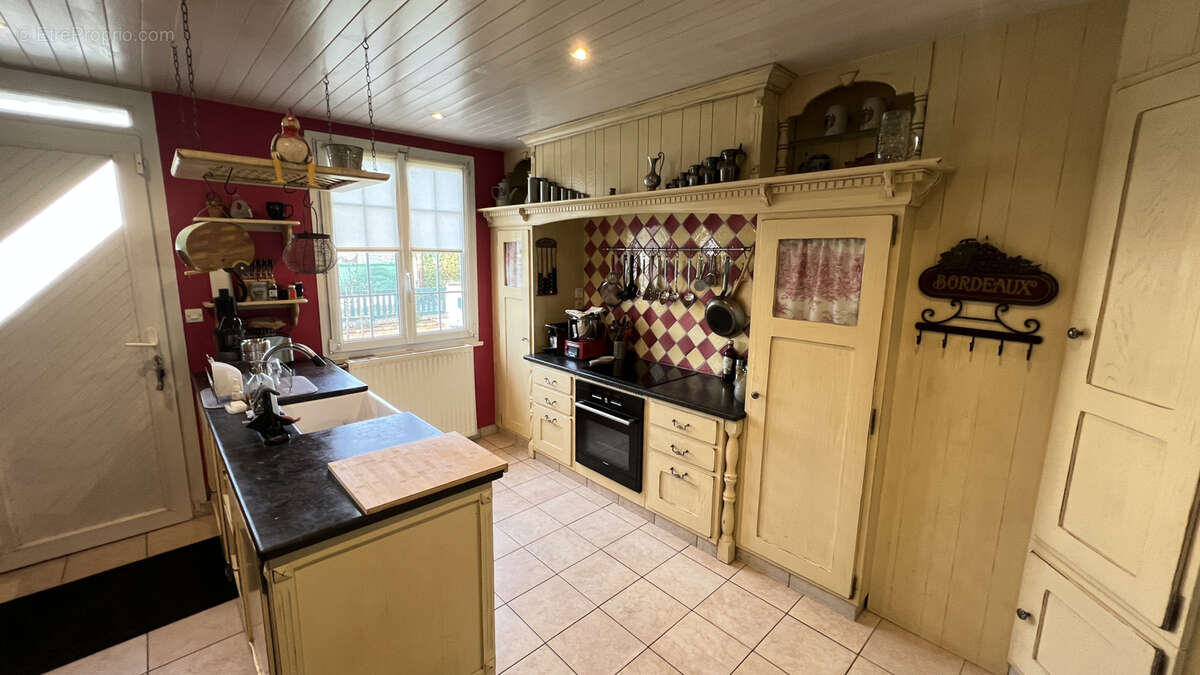 Maison à VIRY-CHATILLON