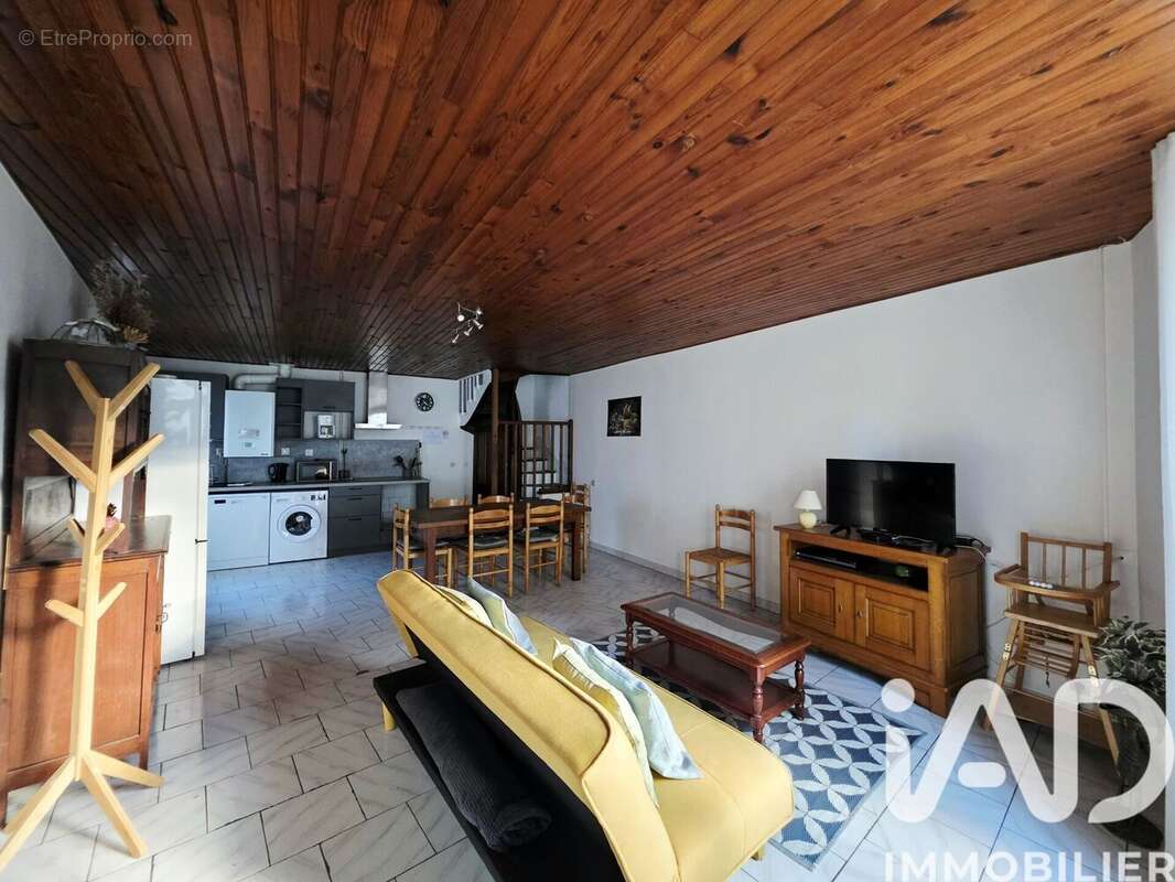 Photo 3 - Maison à ROUILLAC