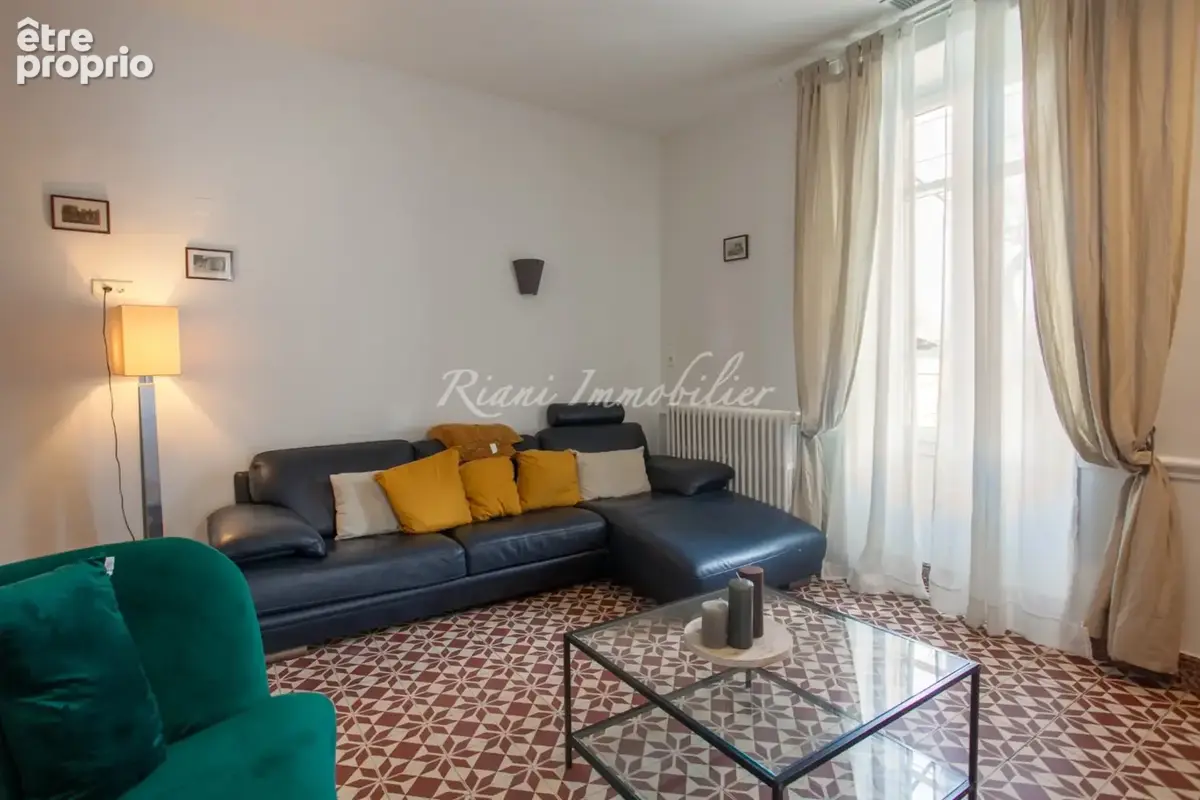 Maison 6 pièces 167 m² à vendre à Maubec (84660) - photo 3