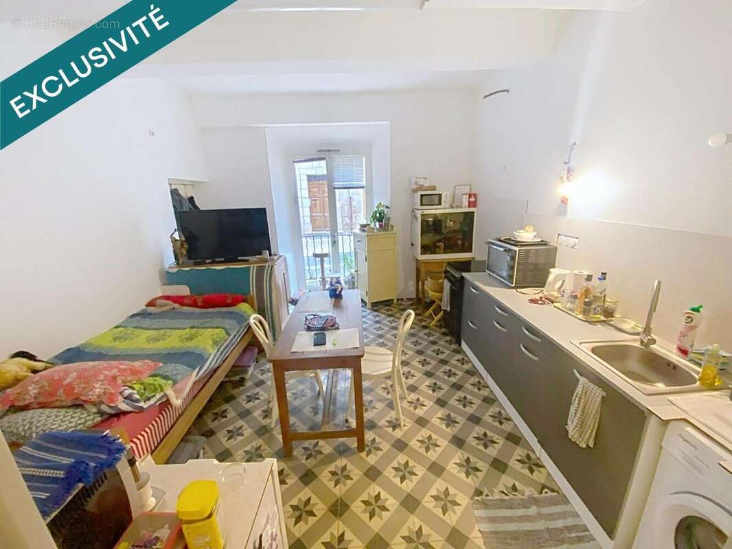 Photo 2 - Appartement à CARCES