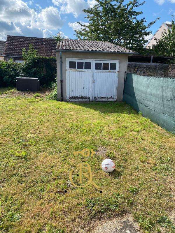 Appartement à COMMENTRY