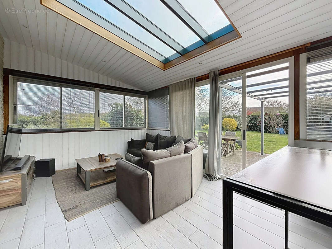 Maison à SAINT-MELOIR-DES-ONDES