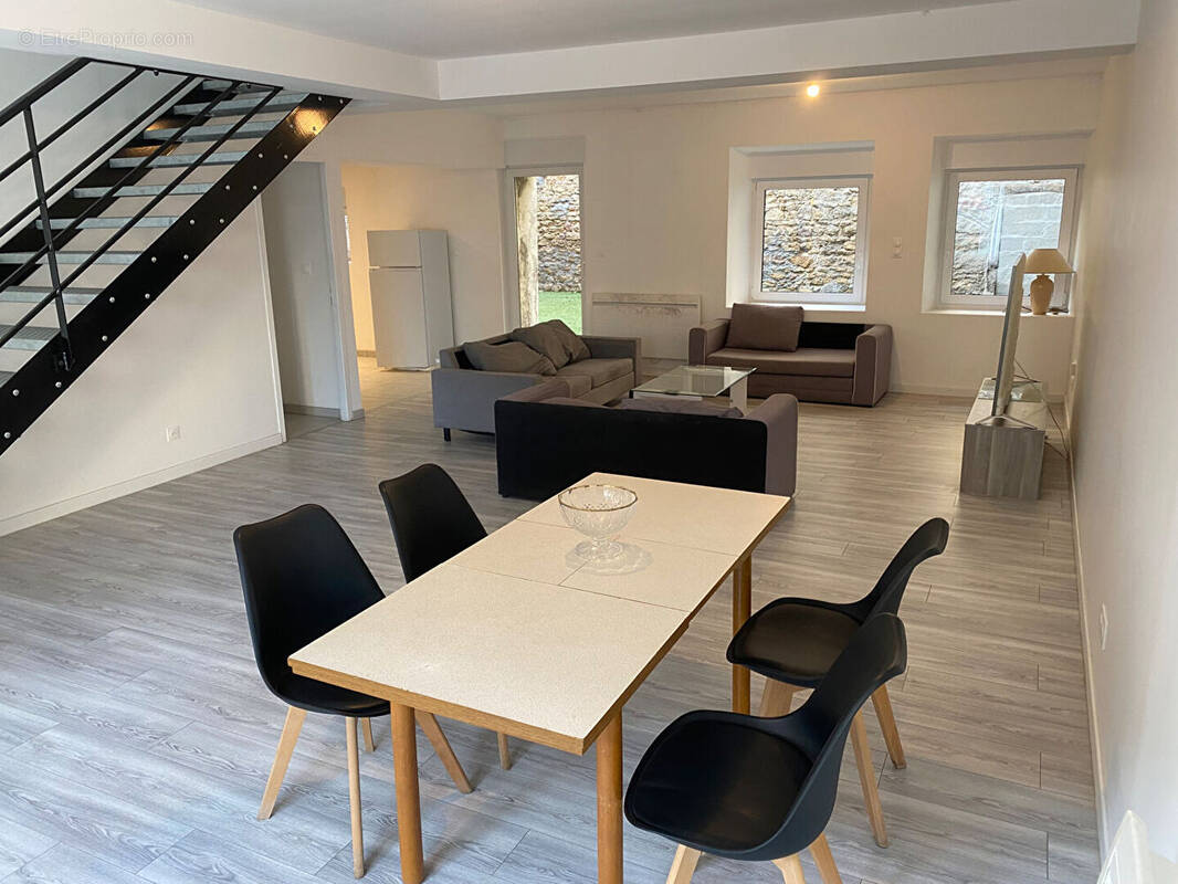 Maison à GONDREVILLE