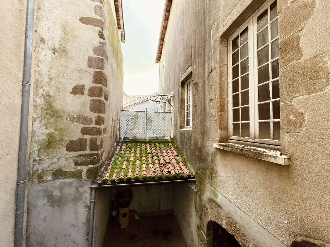 Appartement à CONFOLENS