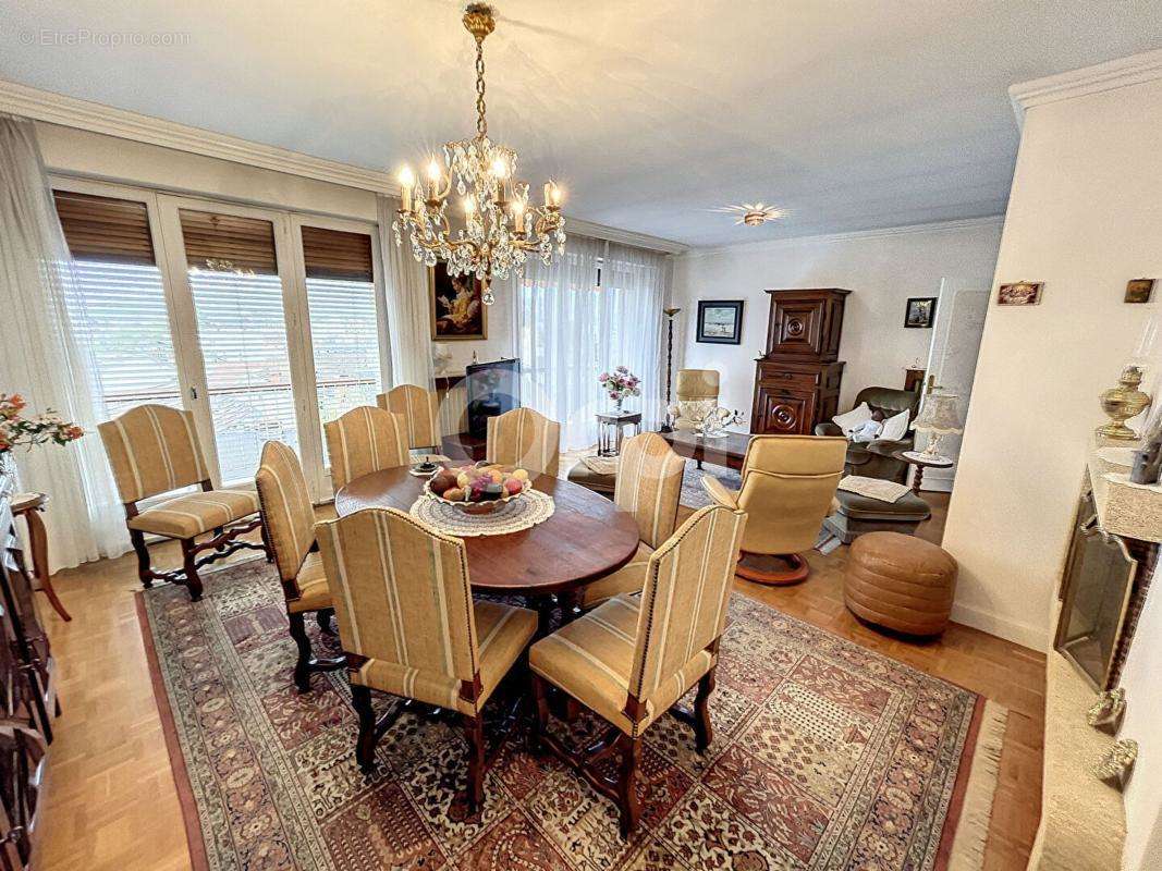 Appartement à BRIVE-LA-GAILLARDE