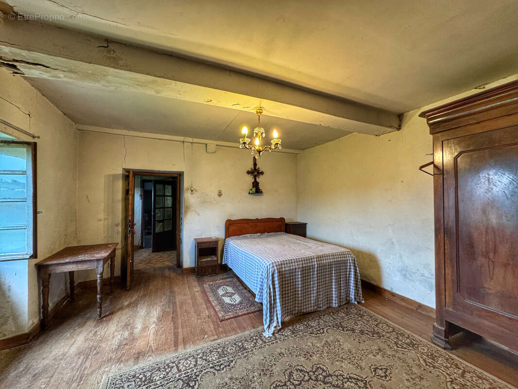 Maison à SAINT-PALAIS