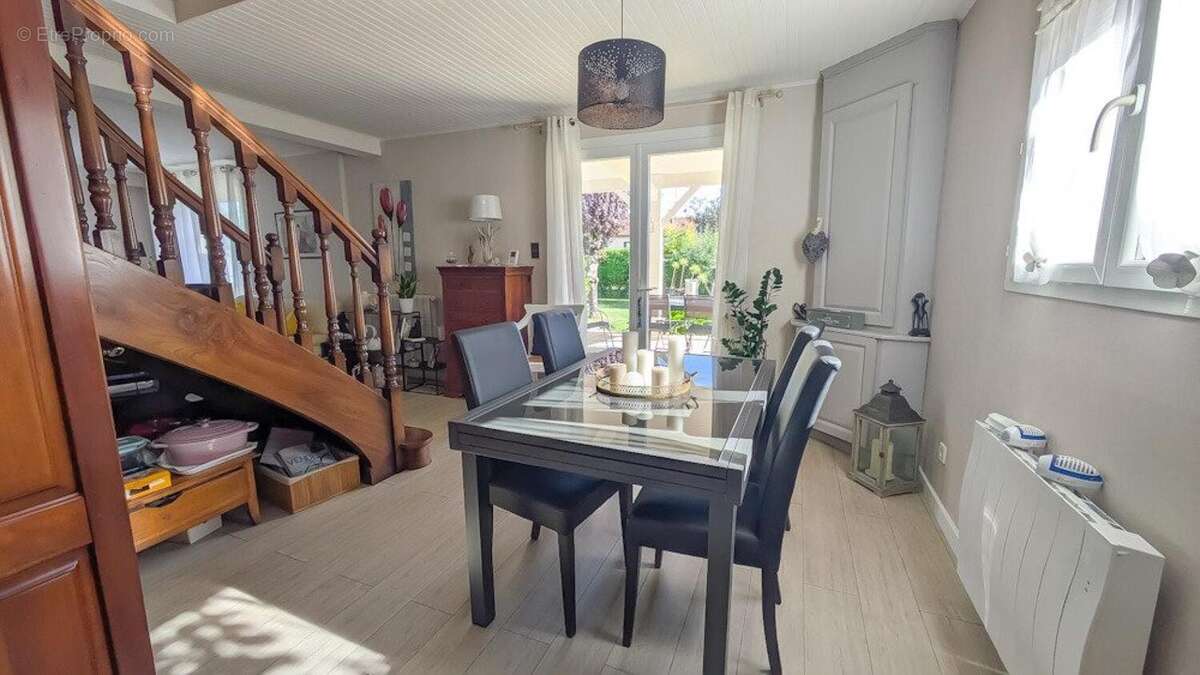 Photo 7 - Maison à LE PASSAGE