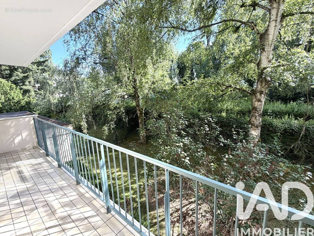 Photo 1 - Appartement à EVRY