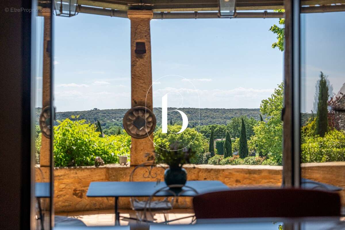 Maison à UZES