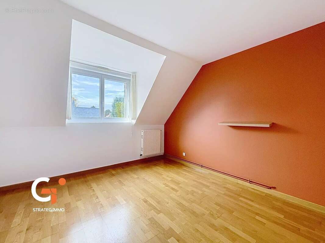 Maison à LE MESNIL-ESNARD