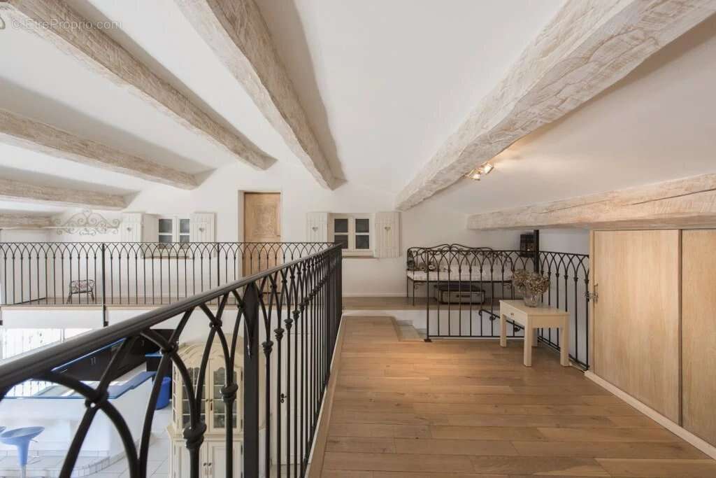 Appartement à SAINT-TROPEZ