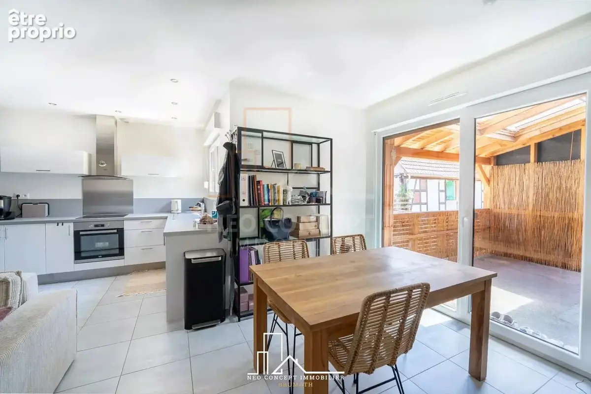 Superbe Duplex Rénové avec Terrasse et parking – Au Cœur de Brumath ! - photo 2