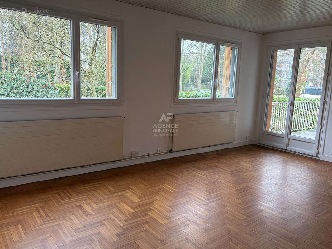 Appartement à MAISONS-LAFFITTE