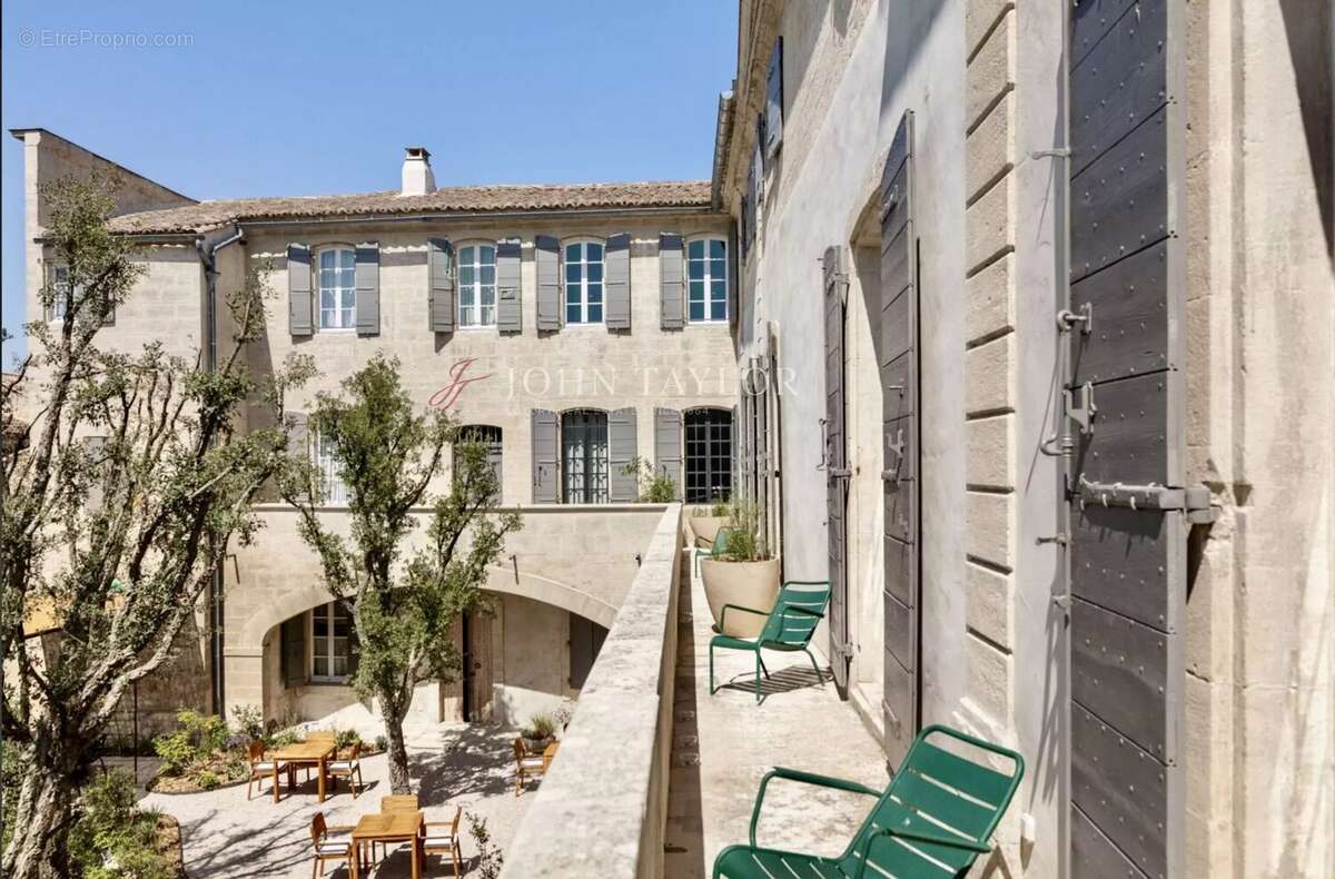 Maison à SAINT-REMY-DE-PROVENCE