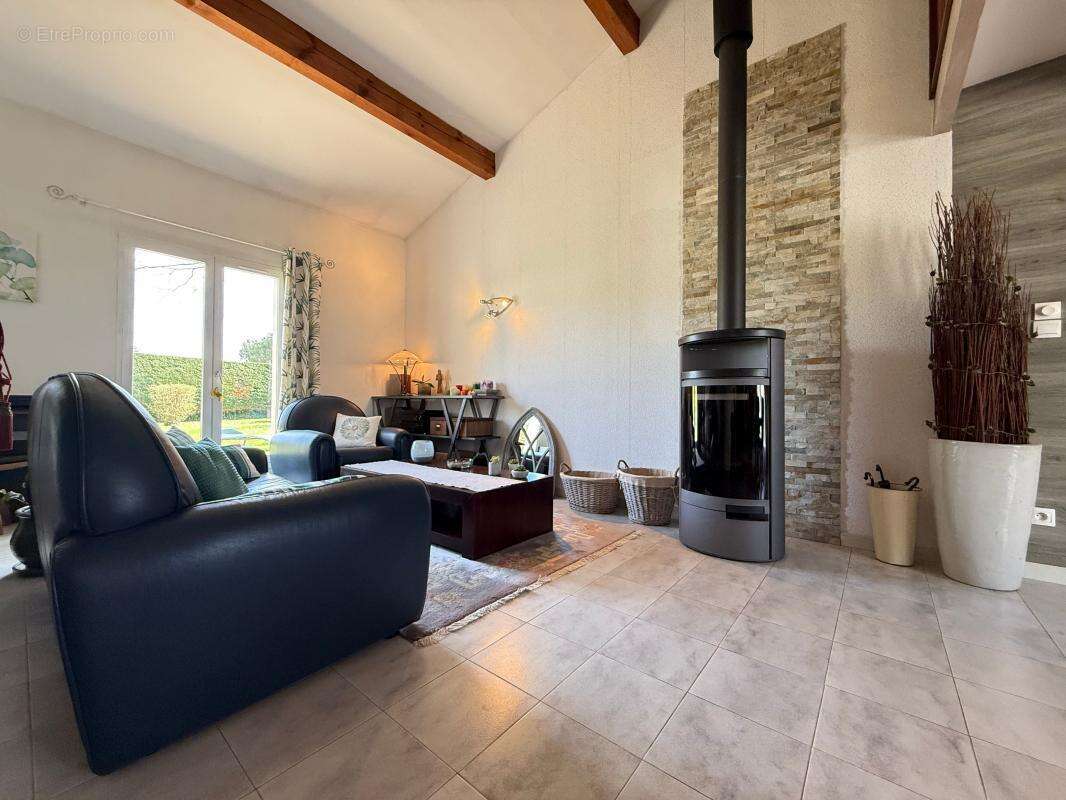 Maison à SAINT-PALAIS-SUR-MER