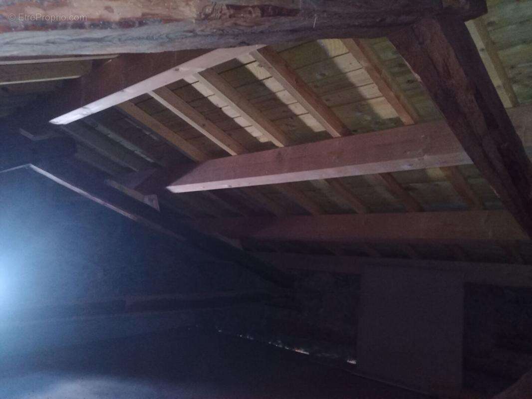 Maison à SOLIGNAC-SOUS-ROCHE