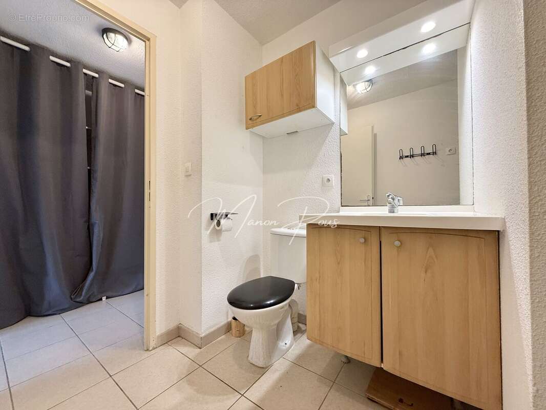 Appartement 26 m² à Saint-Esteve  - photo 7