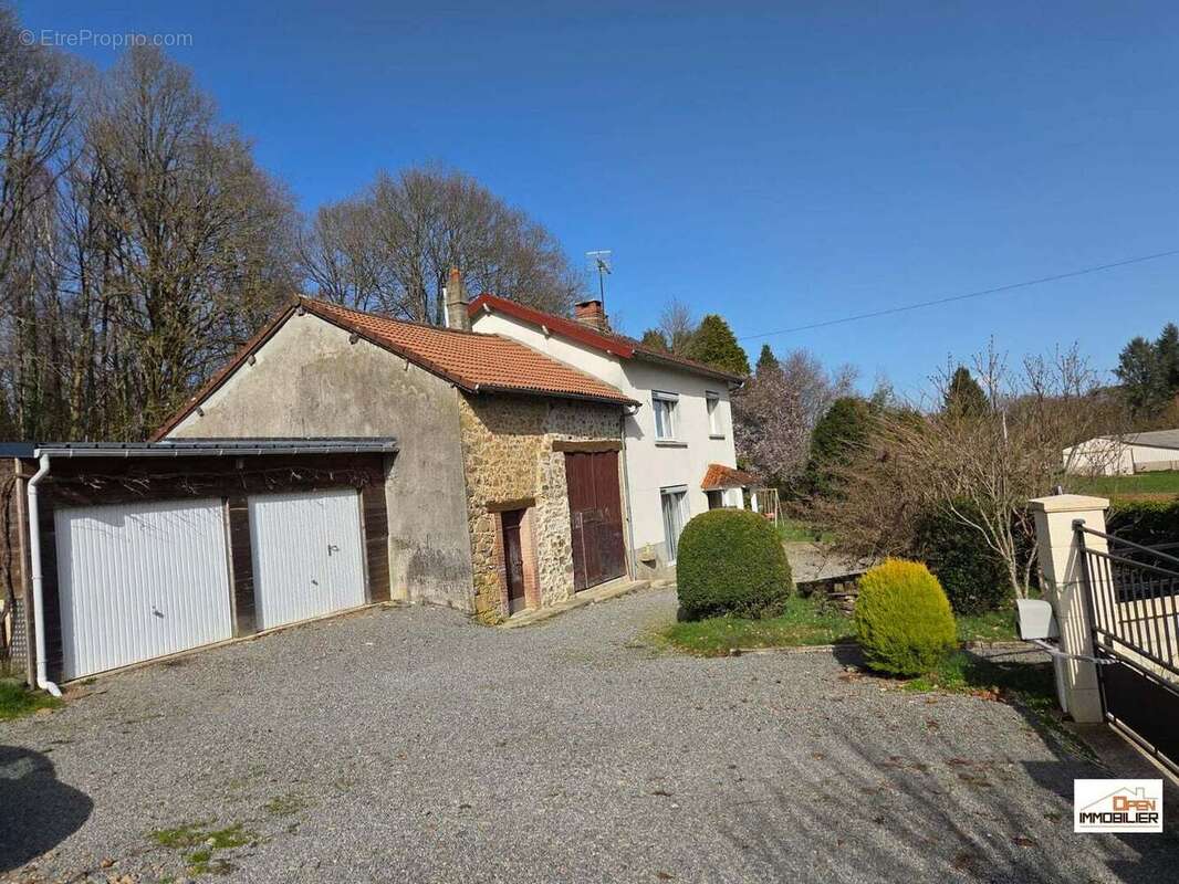 Appartement à SAINT-LAURENT-LES-EGLISES