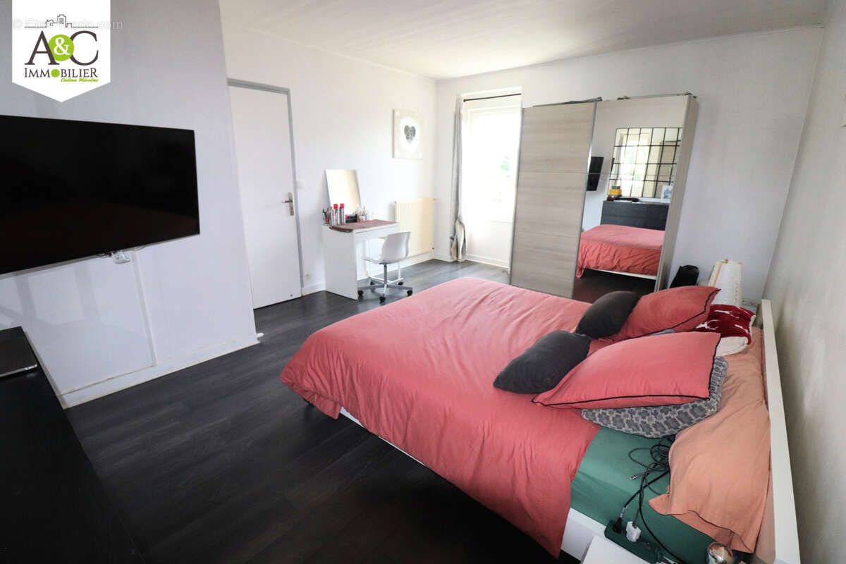 Queven centre maison familiale avec 5 chambres et garage - photo 8