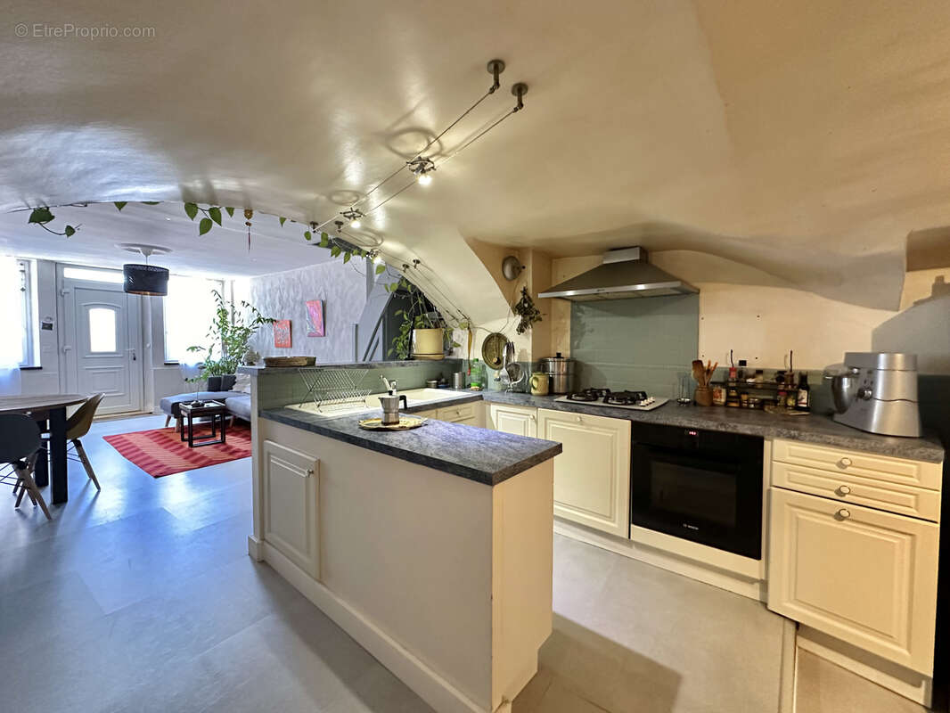 Maison à SAINT-PIERRE-DE-BOEUF