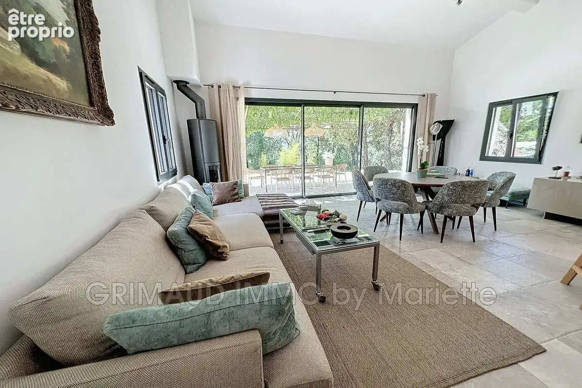 Maison 156 m² à La Garde-Freinet  - photo 6